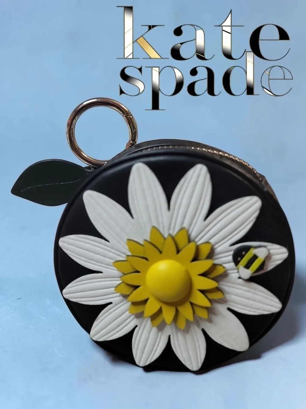 Kate Spade Buzz Daisy 3d Coin Purse - Like New